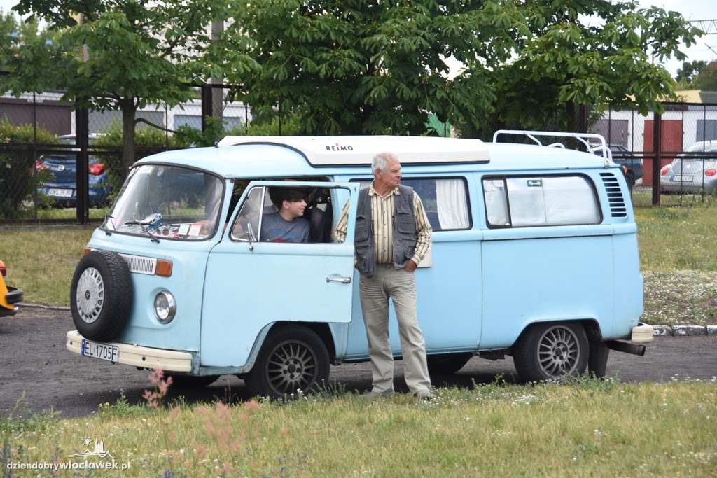 Zlot Garbusów piknik przy ZSE