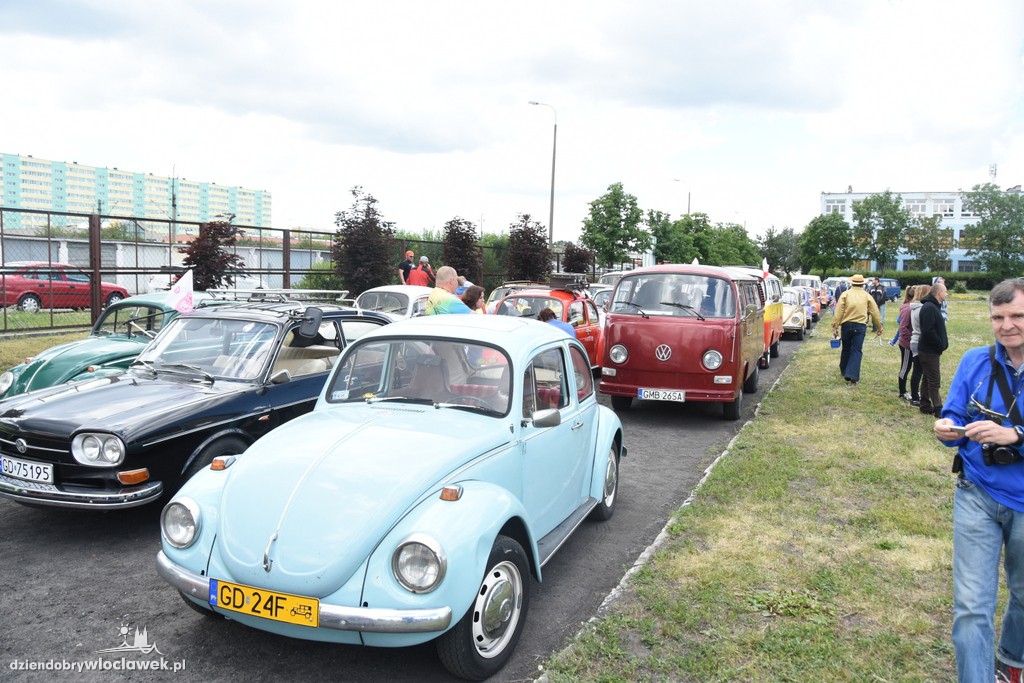 Zlot Garbusów piknik przy ZSE