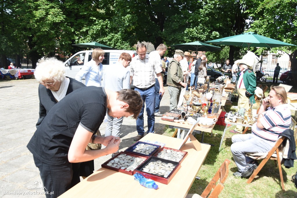 Jarmark staroci i rękodzieła w muzeum