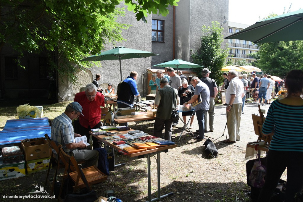 Jarmark staroci i rękodzieła w muzeum