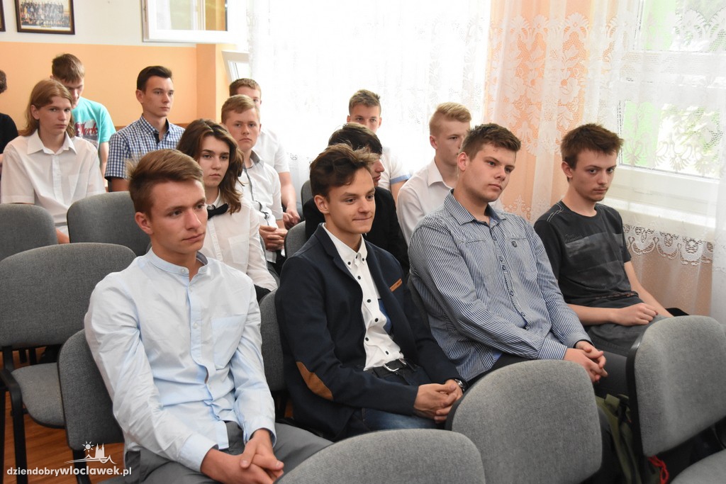 Pamięć o zbrodni katyńskiej