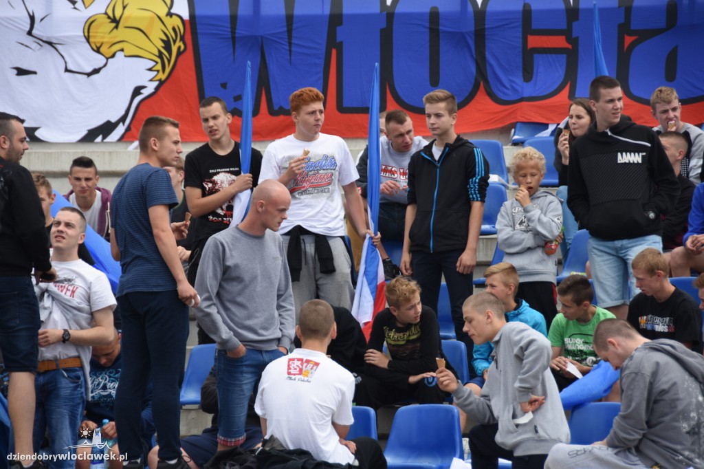 Niesamowita oprawa kibiców rocznicy klubu