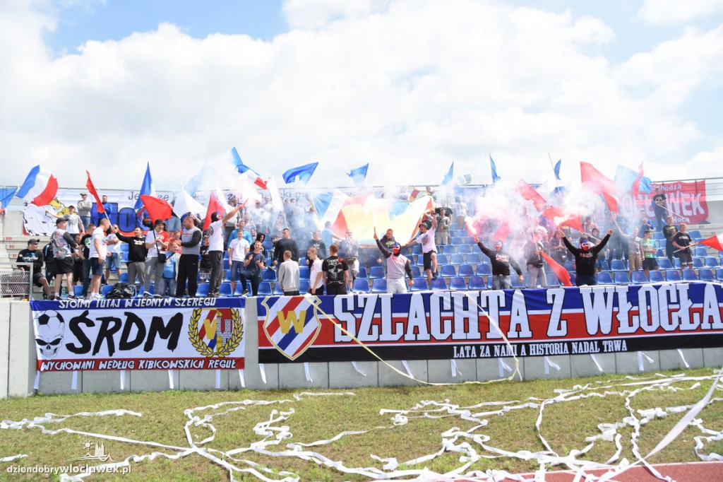 Niesamowita oprawa kibiców rocznicy klubu