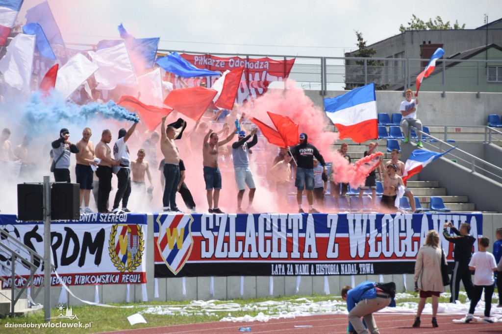 Niesamowita oprawa kibiców rocznicy klubu