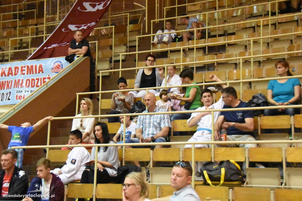 Turniej karate kyokushin w hali OSIR