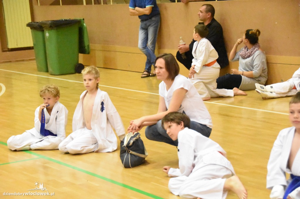 Turniej karate kyokushin w hali OSIR