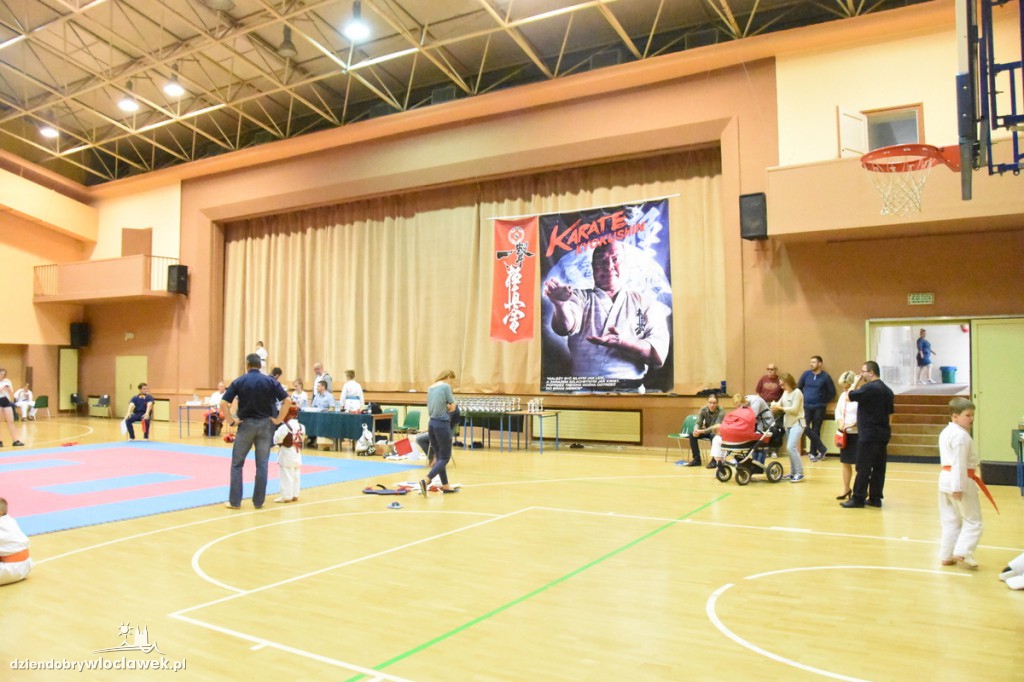 Turniej karate kyokushin w hali OSIR