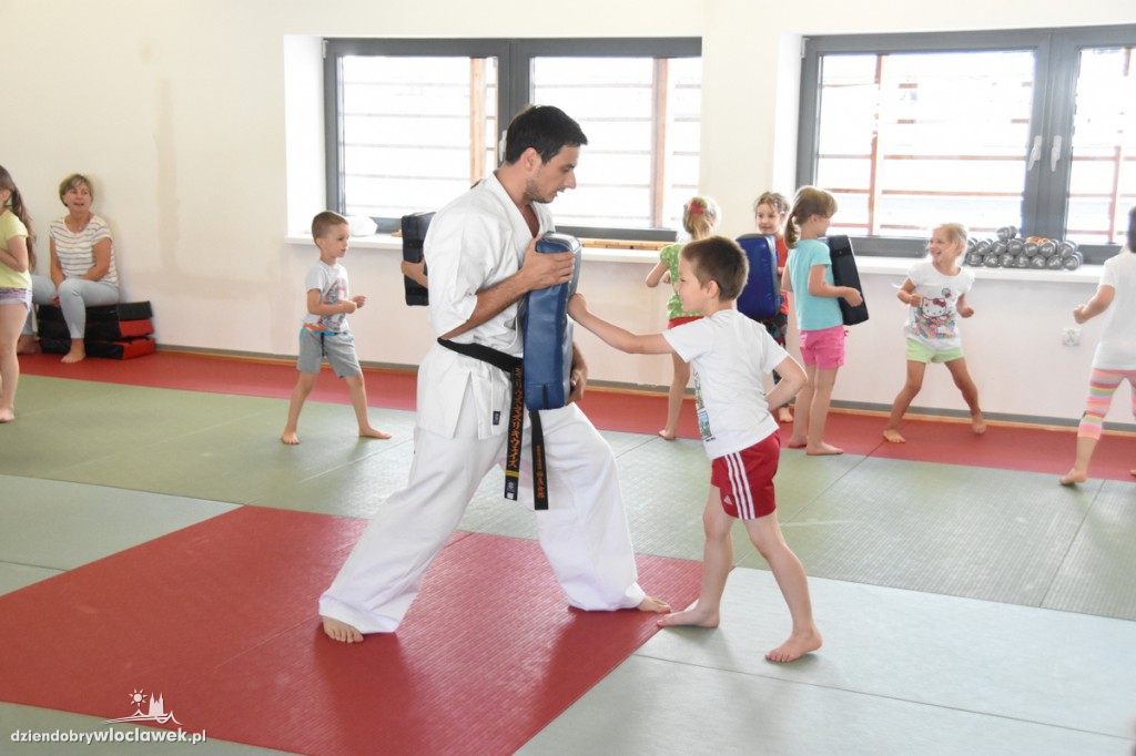 Zajęcia karate na Przystani przy Piwnej