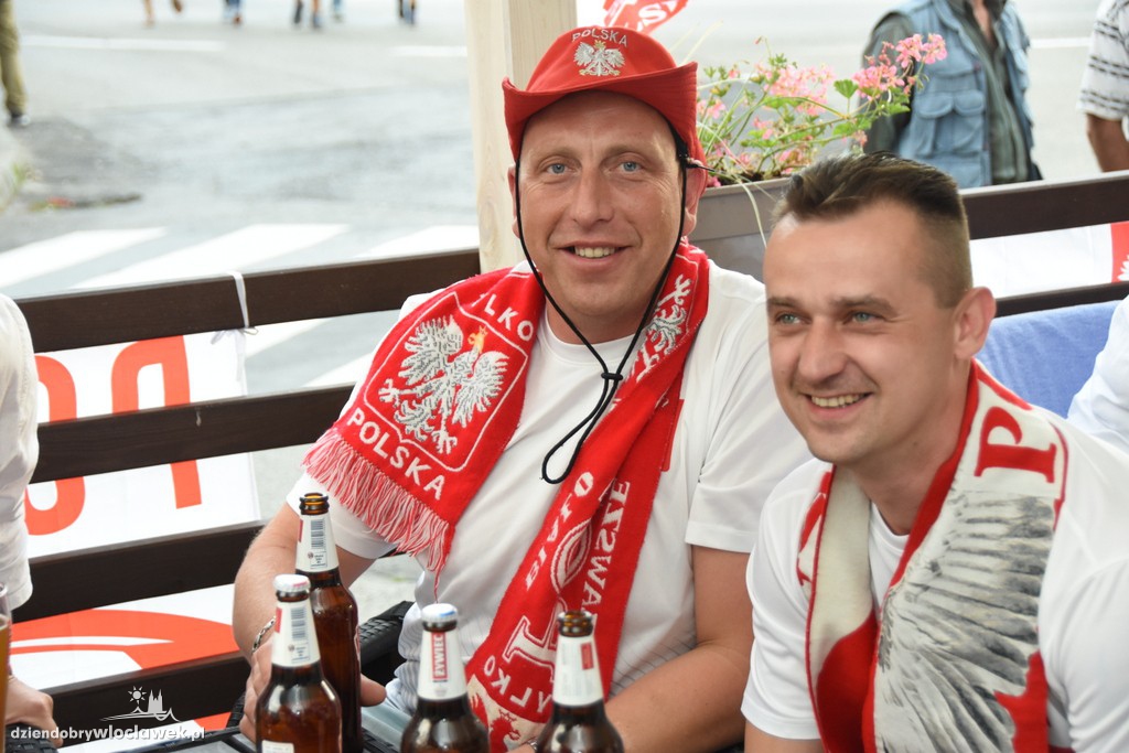 Kibice spotkali się na Placu Wolności
