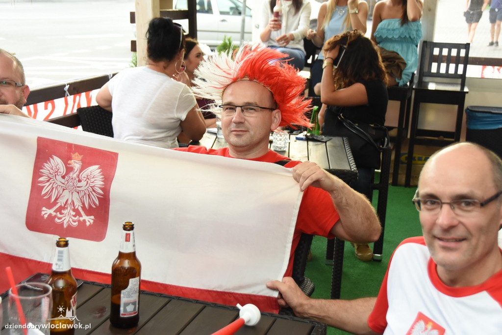 Kibice spotkali się na Placu Wolności