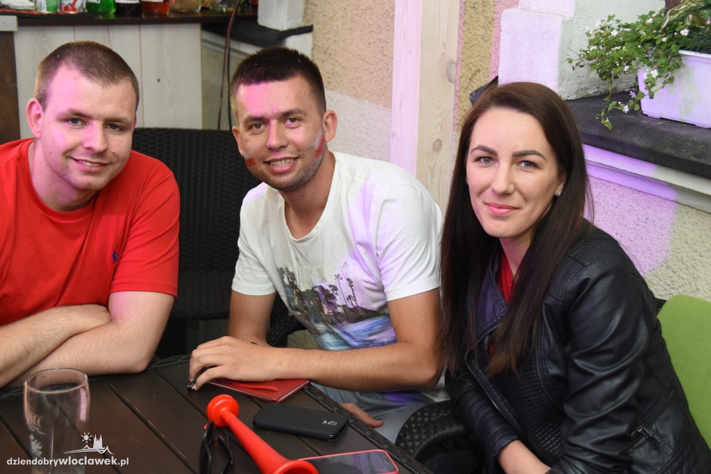 Kibice spotkali się na Placu Wolności