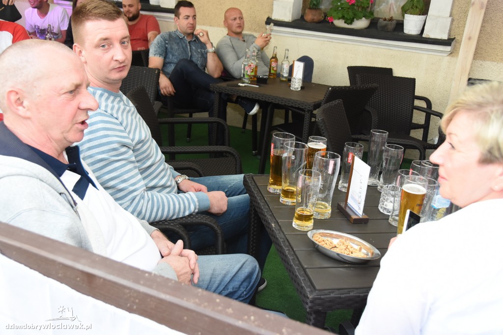 Kibice spotkali się na Placu Wolności