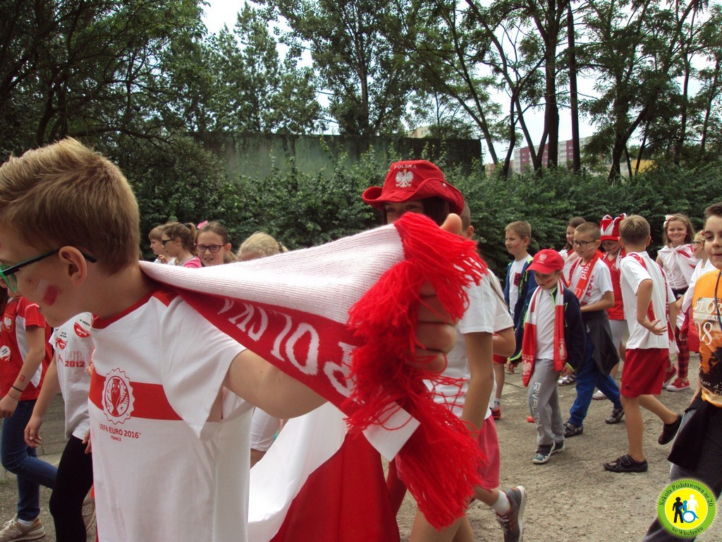 SP 20 kibicuje reprezentacji Polski