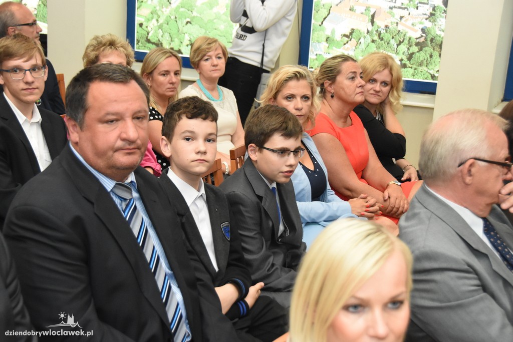 Wręczenie stypendiów uczniom