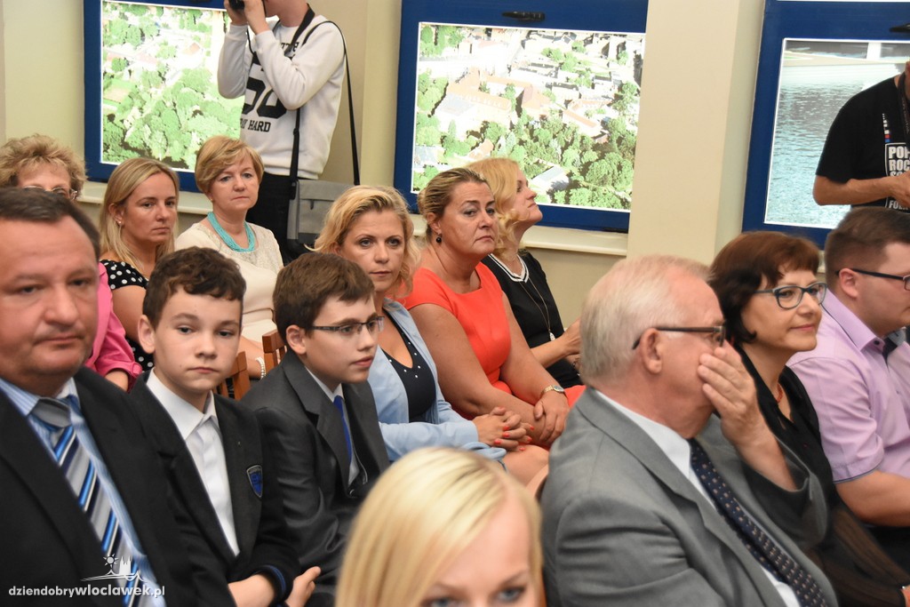 Wręczenie stypendiów uczniom