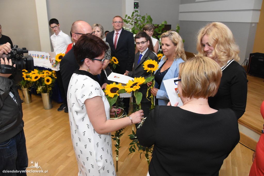 Wręczenie stypendiów uczniom