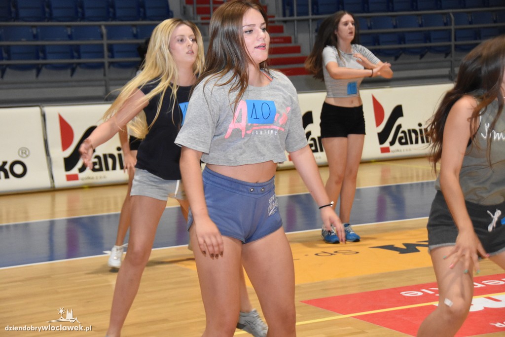 Casting do Anwil Dance Team