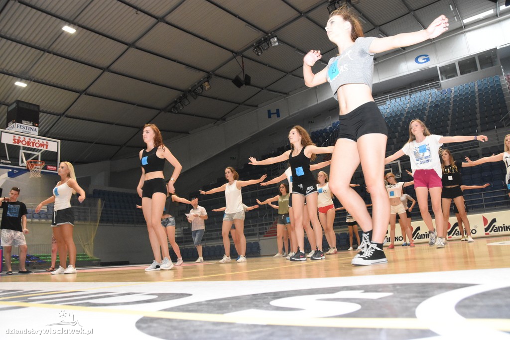 Casting do Anwil Dance Team
