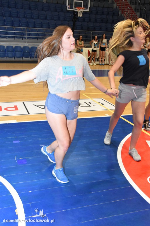 Casting do Anwil Dance Team