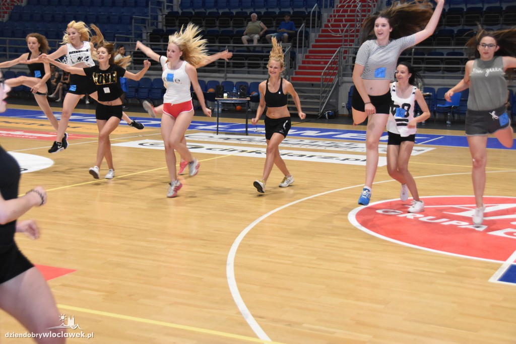 Casting do Anwil Dance Team