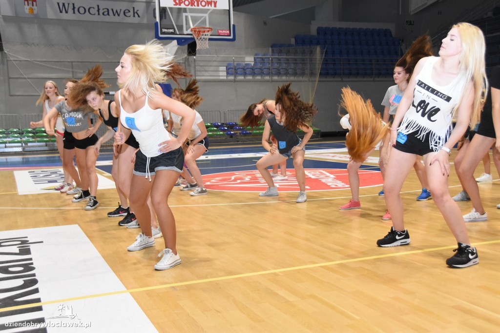 Casting do Anwil Dance Team
