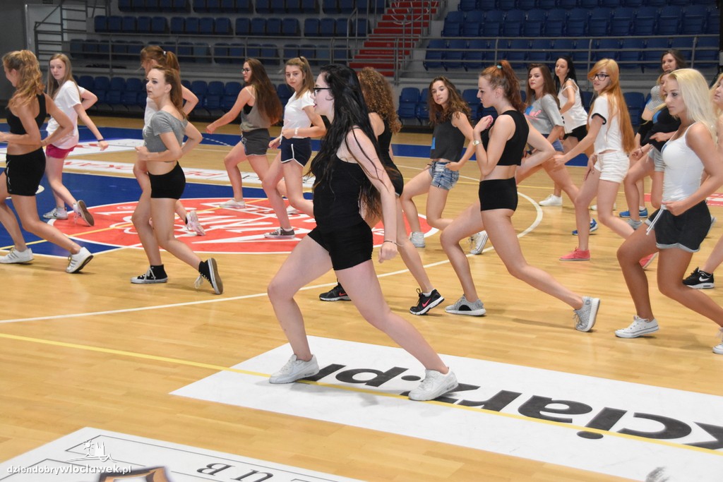 Casting do Anwil Dance Team