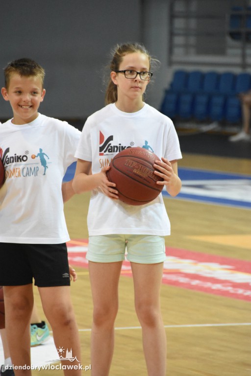 Sanico Summer Camp w Hali Mistrzów
