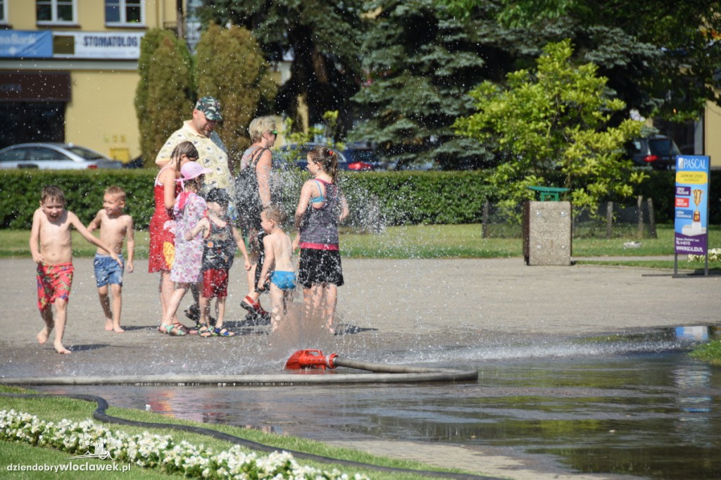 Kurtyna wodna na placu Wolności