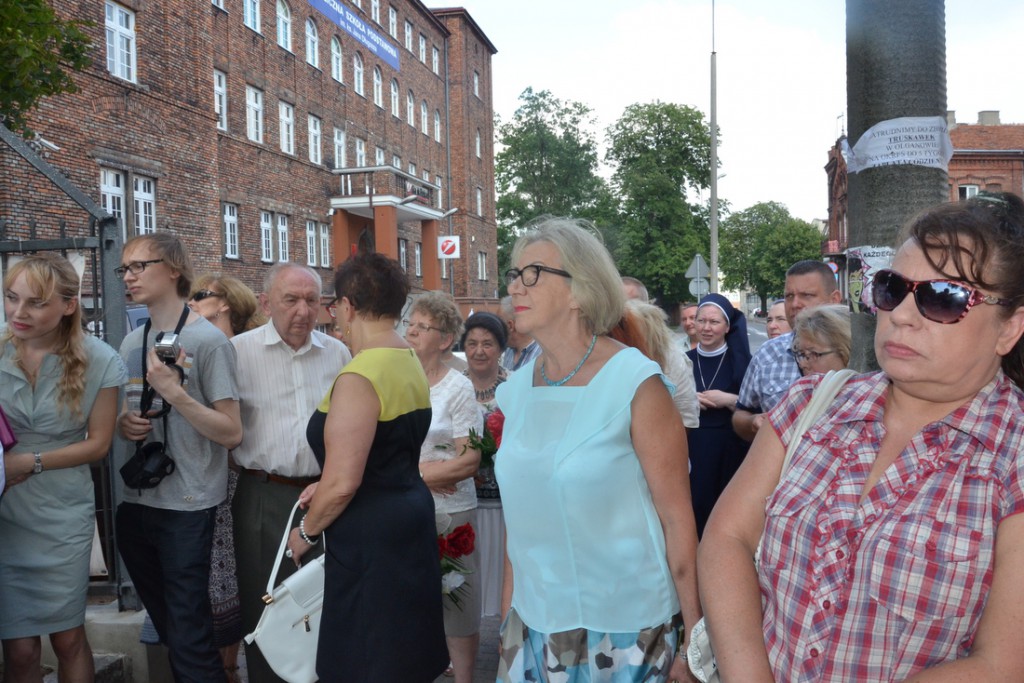 Osłonięcie obelisku przy Wojska Polskiego