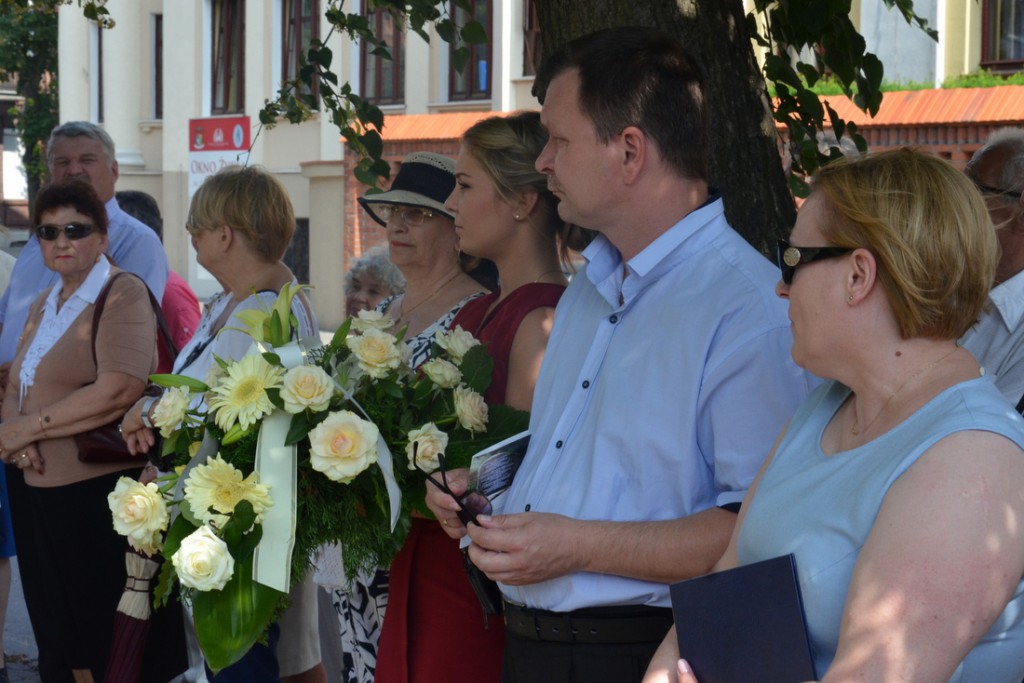 Osłonięcie obelisku przy Wojska Polskiego