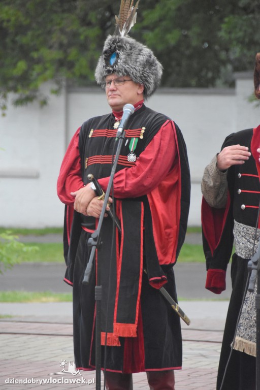 Wakacje z Długoszem na bulwarach
