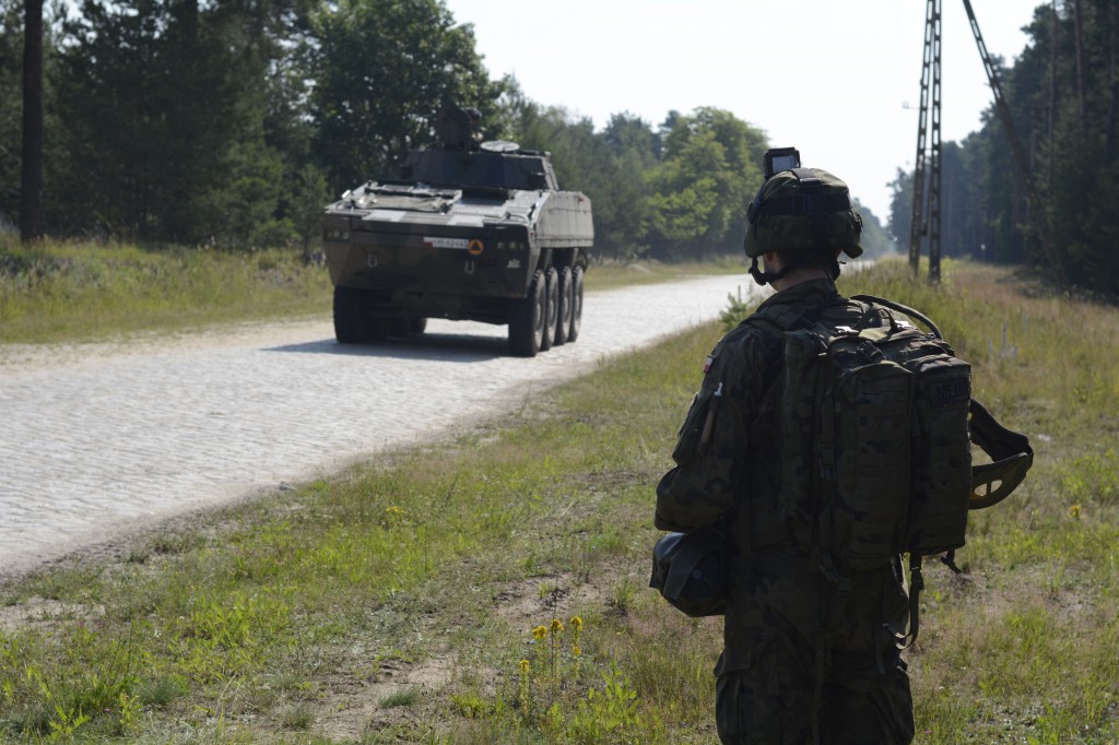 JS 4051 na ćwiczeniach Puma-16