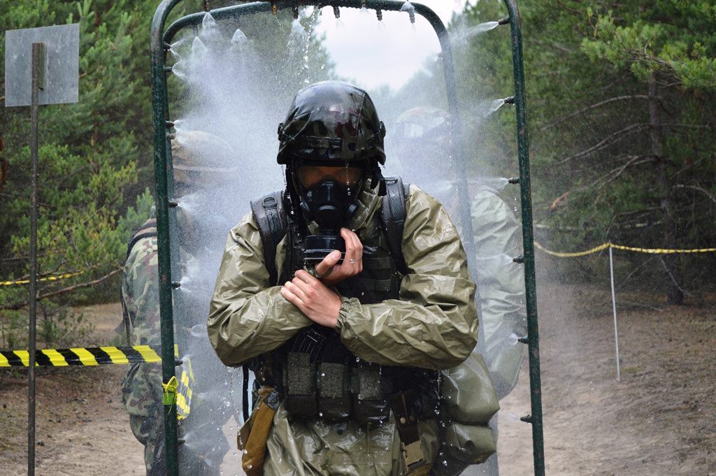 JS 4051 na ćwiczeniach Puma-16