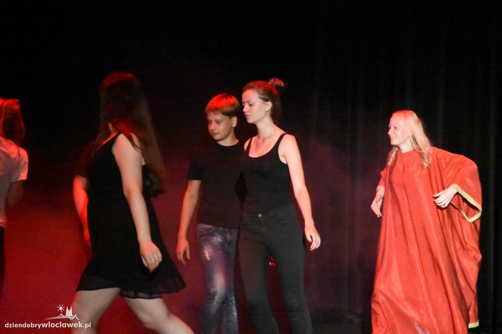 Wakacyjny festiwal teatrów