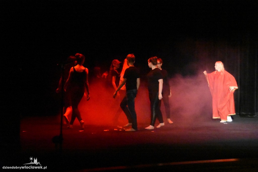 Wakacyjny festiwal teatrów