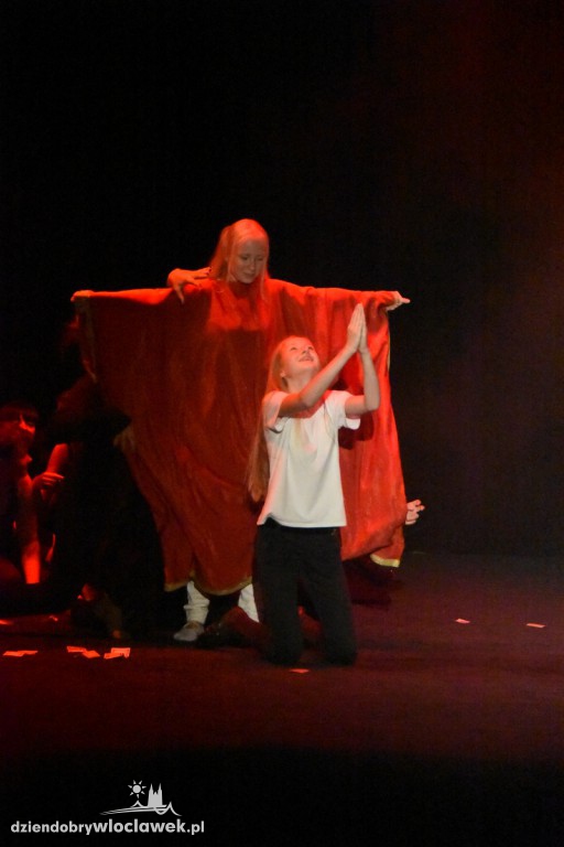 Wakacyjny festiwal teatrów