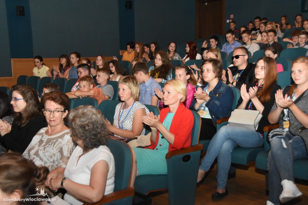 Wakacyjny festiwal teatrów