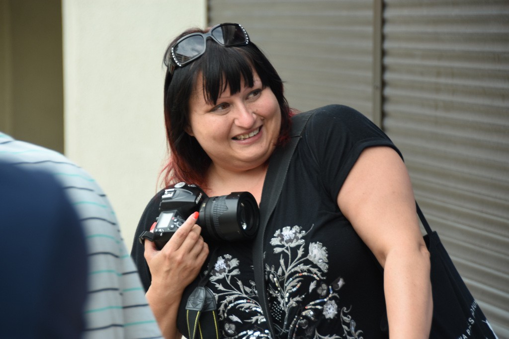 Foto Piątek z pejzażem w tle