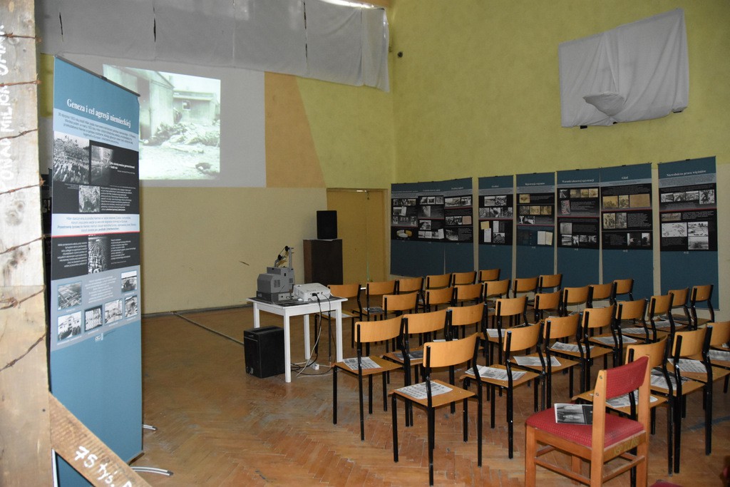 Wystawa o Holocauście w ZK