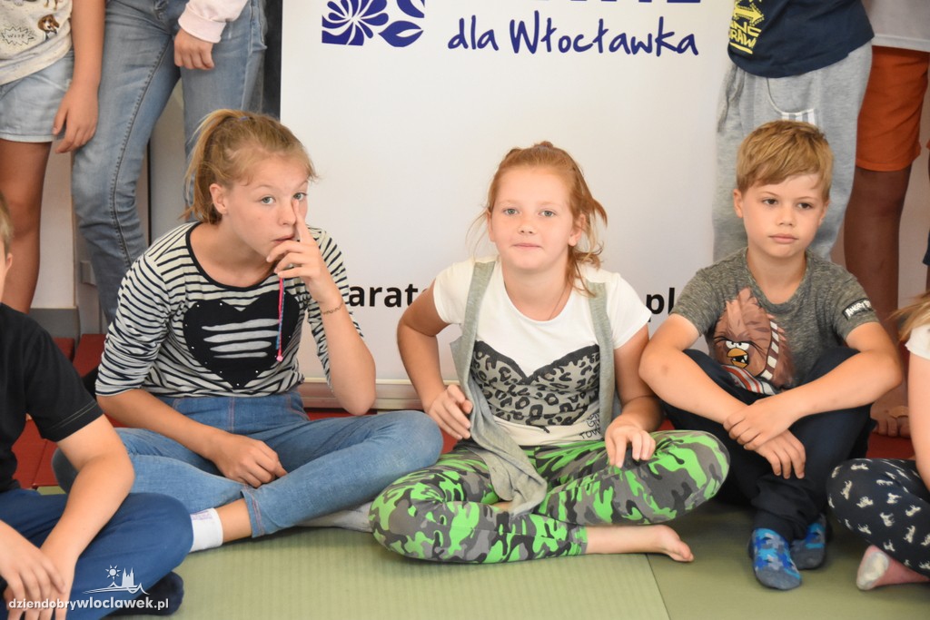 Darmowe zajęcia karate