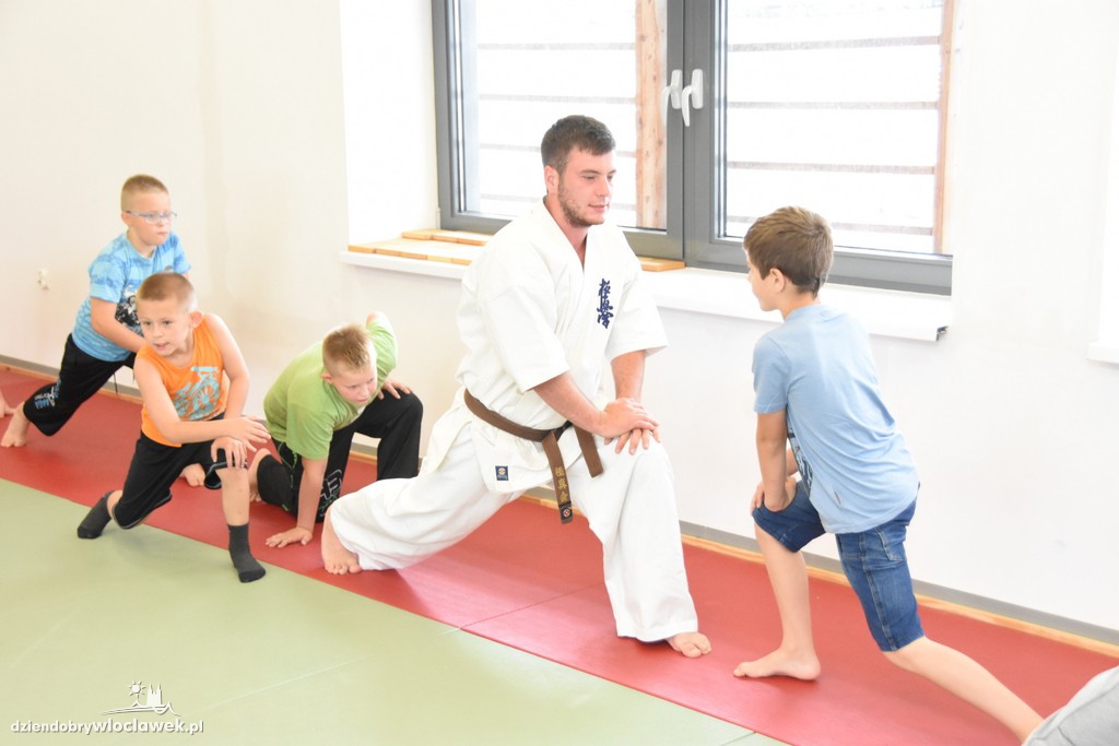 Darmowe zajęcia karate