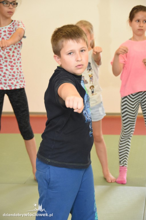 Darmowe zajęcia karate
