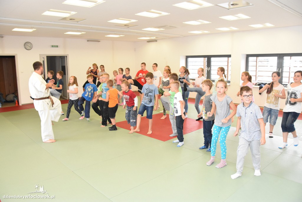 Darmowe zajęcia karate