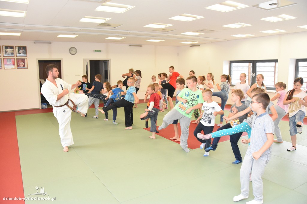 Darmowe zajęcia karate