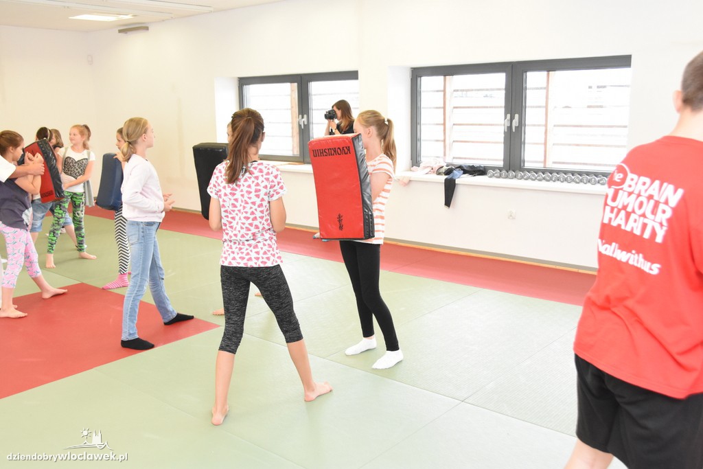 Darmowe zajęcia karate
