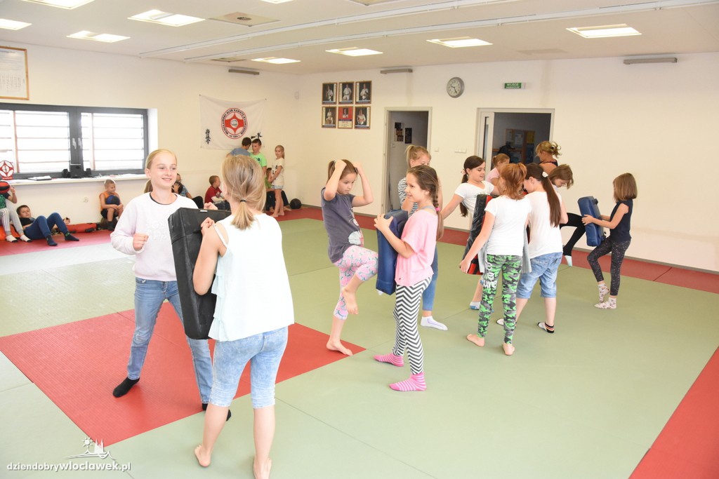 Darmowe zajęcia karate