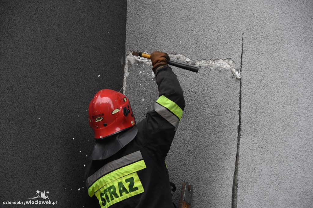 Pożar elewacji Zespołu Szkół Technicznych