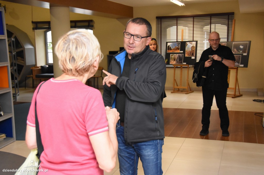 Malaje i Indochiny w obiektywie