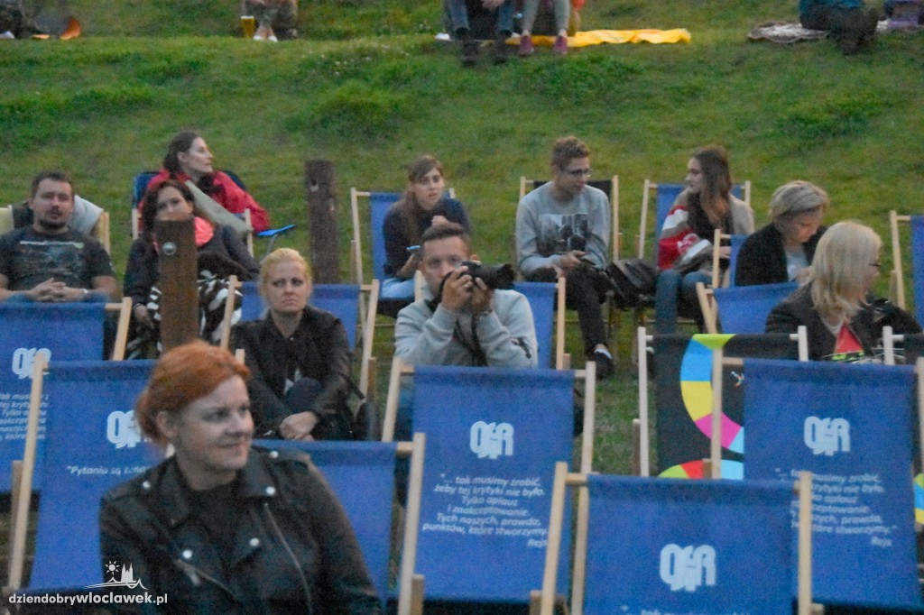 Kino plenerowe na przystani