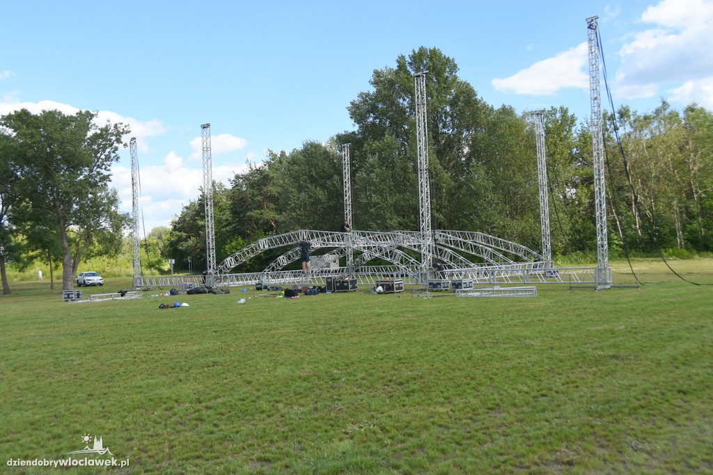 Powstaje scena na koncert z okazji ŚDM